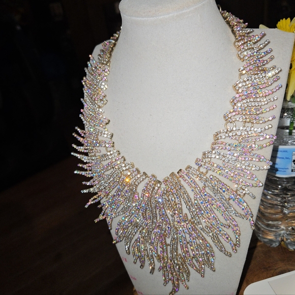 Natasha Couture Jewelry - Elegant NATASHA COUTURE Golden Aurora Borealis Statement Bib Necklace